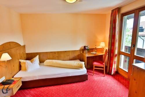 Imagen de la habitación del Hotel Askania, Bad Wiessee. Foto 7