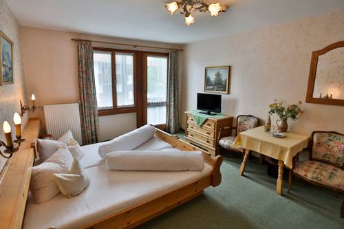 Imagen de la habitación del Hotel Askania, Bad Wiessee. Foto 8