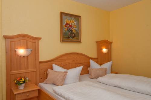 Imagen de la habitación del Hotel Askania, Bad Wiessee. Foto 10