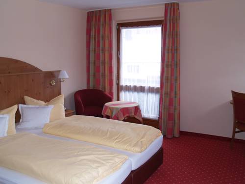 Imagen de la habitación del Hotel Askania, Bad Wiessee. Foto 13