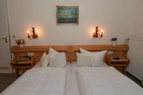 Imagen de la habitación del Hotel Askania, Bad Wiessee. Foto 16