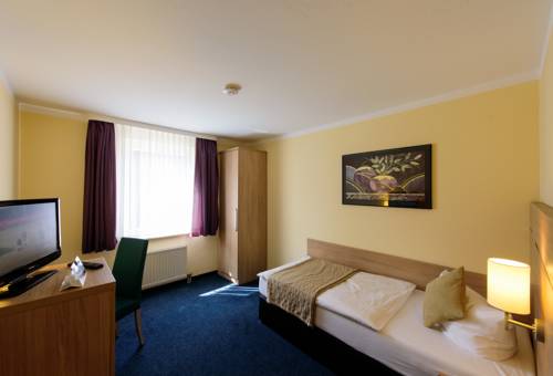 Imagen de la habitación del Hotel Askania, Bernburg. Foto 8
