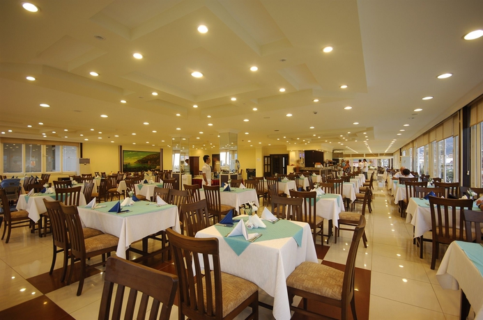 Imagen del bar/restaurante del Hotel Aslan City. Foto 4