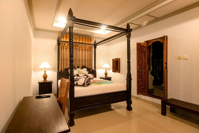 Imagen de la habitación del Hotel Asli Bali Villa. Foto 18
