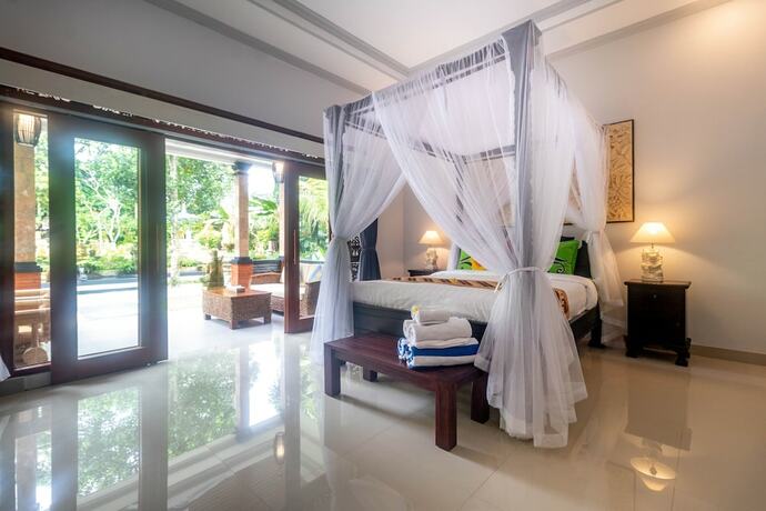Imagen de la habitación del Hotel Asli Bali Villa. Foto 20
