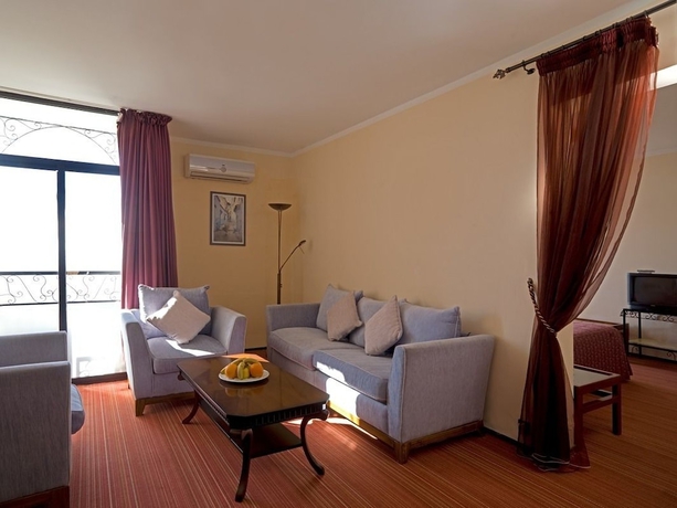 Imagen de la habitación del Hotel Asmaa. Foto 7