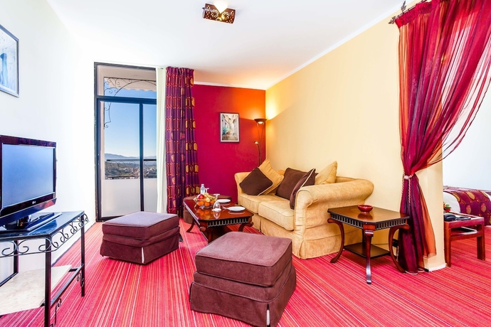 Imagen de la habitación del Hotel Asmaa. Foto 14