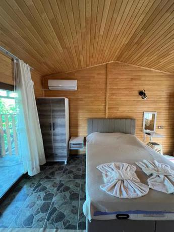 Imagen general del Hotel Asmalı K&ouml;şk Pansiyon. Foto 8