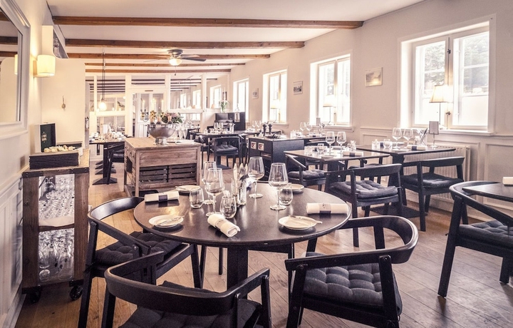 Imagen del bar/restaurante del Hotel Asminder&oslash;d Kro. Foto 5
