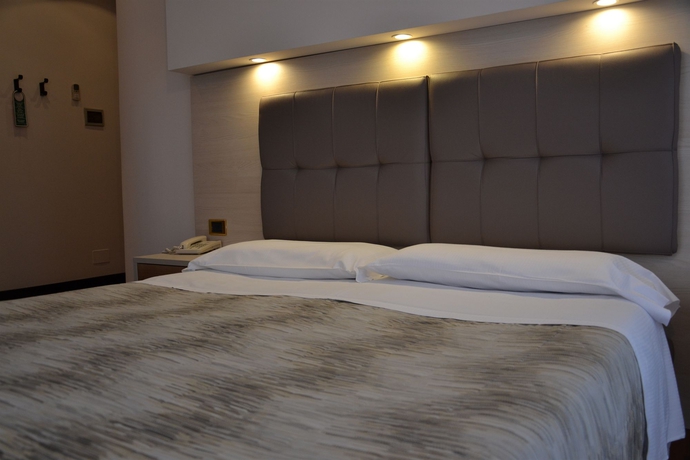 Imagen de la habitación del Hotel Asnigo. Foto 3