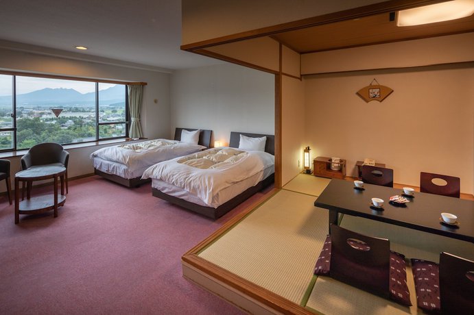 Imagen de la habitación del Hotel Aso. Foto 12