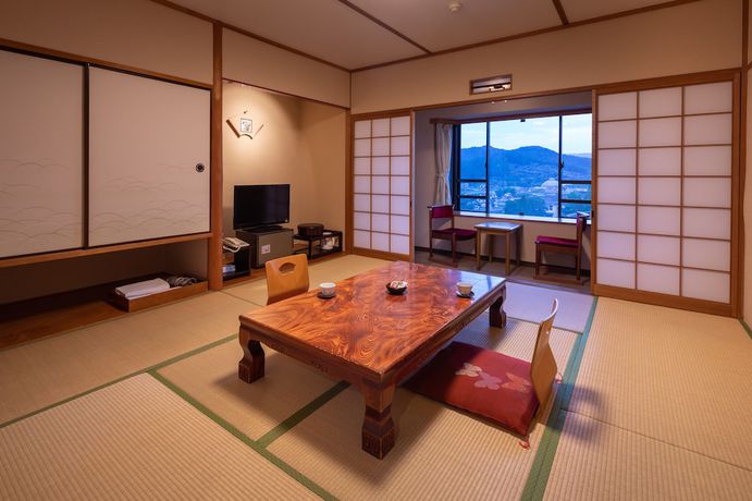 Imagen de la habitación del Hotel Aso. Foto 14