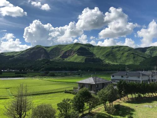 Imagen de la habitación del Hotel Aso Hakuun Sanso. Foto 20