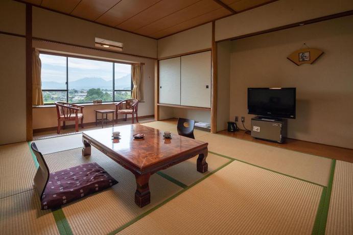 Imagen de la habitación del Hotel Aso Hotel Ichibankan. Foto 13