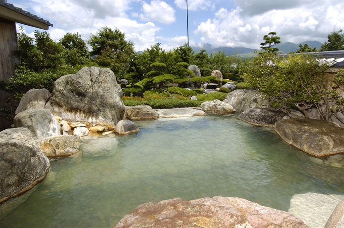 Imagen de los exteriores del Hotel Aso Plaza. Foto 3