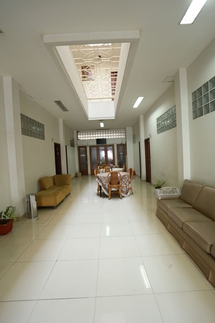 Imagen de los interiores del Hotel Asoka Bandung. Foto 16