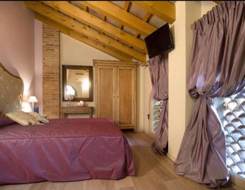 Imagen de la habitación del Hotel Asolo. Foto 15