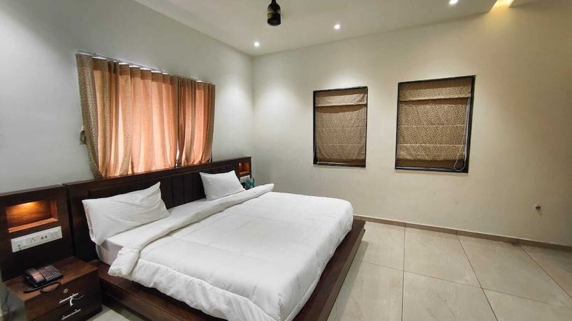 Imagen de la habitación del Hotel Asopalav Lawns. Foto 8