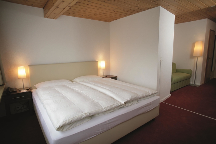 Imagen de la habitación del Hotel Asora. Foto 2