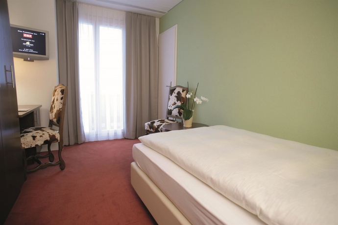 Imagen de la habitación del Hotel Asora. Foto 5