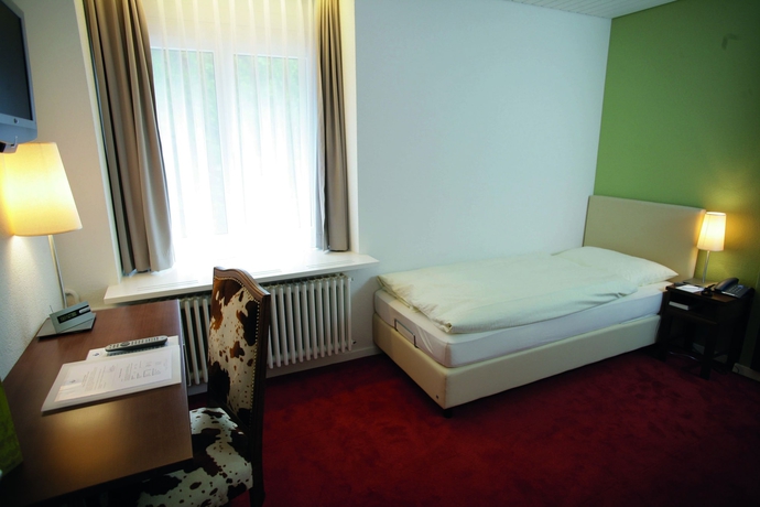 Imagen de la habitación del Hotel Asora. Foto 7