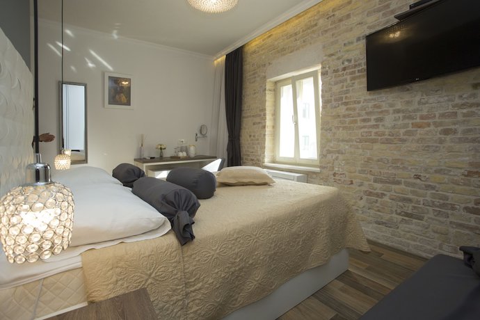 Imagen de la habitación del Hotel Aspalathos Residence. Foto 11