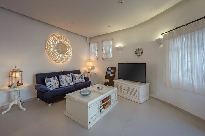 Imagen de los interiores del Hotel Aspalathras White. Foto 19