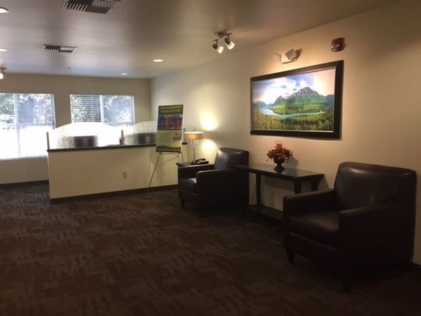 Imagen de los interiores del Hotel Aspen Extended Stay Suites Kenai. Foto 15