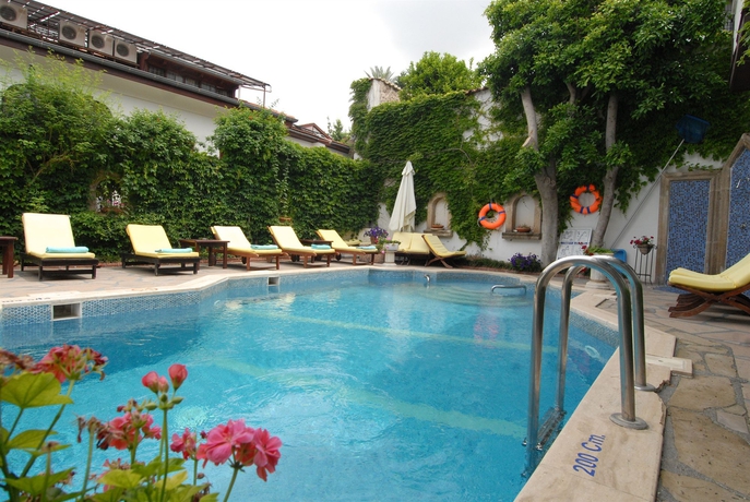 Imagen de la piscina del Hotel Aspen - Special Class. Foto 11