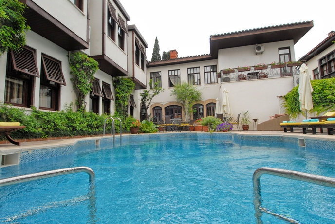 Imagen de la piscina del Hotel Aspen - Special Class. Foto 12