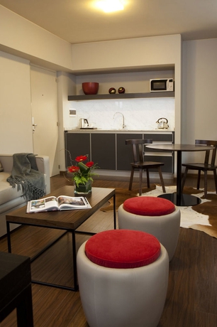 Imagen de los interiores del Hotel Aspen Square. Foto 6