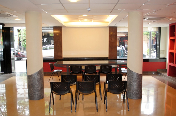 Imagen de los interiores del Hotel Aspen and Apart. Foto 12