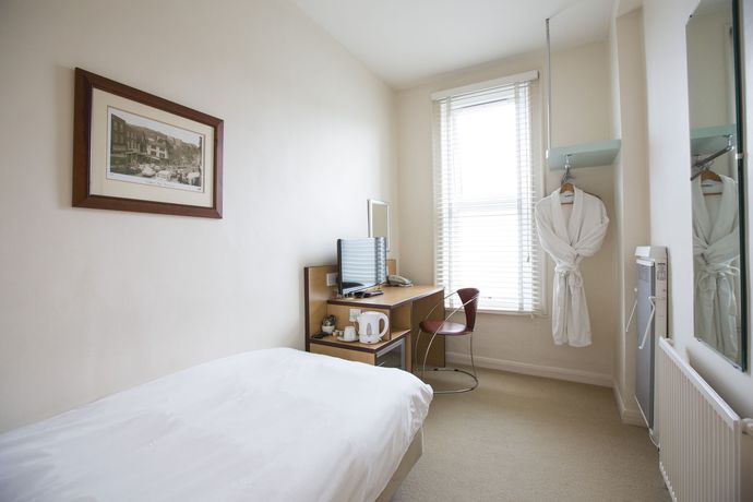 Imagen de la habitación del Hotel Asperion. Foto 10