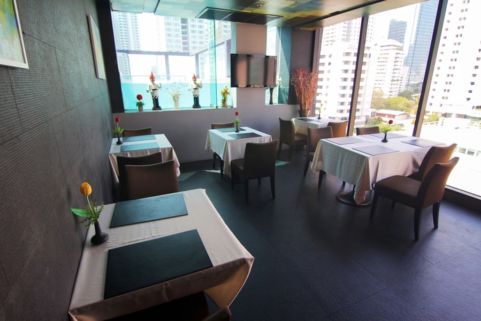 Imagen del bar/restaurante del Hotel Aspira Hiptique Sukhumvit 13. Foto 5