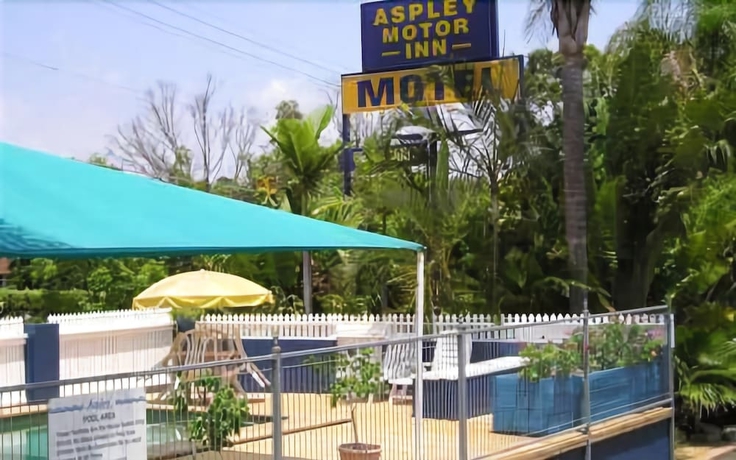 Imagen de la piscina del Hotel Aspley Motor Inn. Foto 18