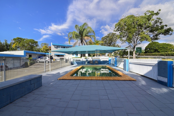 Imagen de la piscina del Hotel Aspley Motor Inn. Foto 19