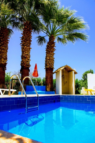 Imagen de la piscina del Hotel Aspro. Foto 18