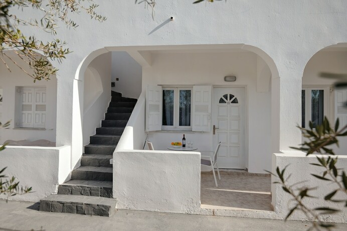 Imagen general del Hotel Aspro Phos. Foto 11