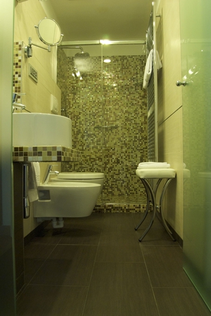 Imagen de la habitación del Hotel Aspromonte. Foto 8