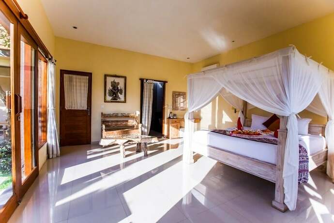 Imagen de la habitación del Hotel Asri Sari Villa Ubud. Foto 19