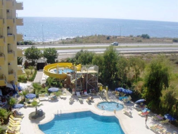 Imagen general del Hotel Asrın Beach - All Inclusive. Foto 2