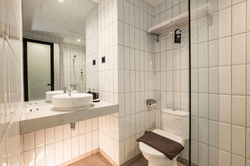 Imagen de la habitación del Hotel Assa. Foto 13