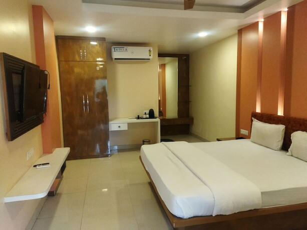 Imagen de la habitación del Hotel Assam Lodge, Dispur. Foto 9