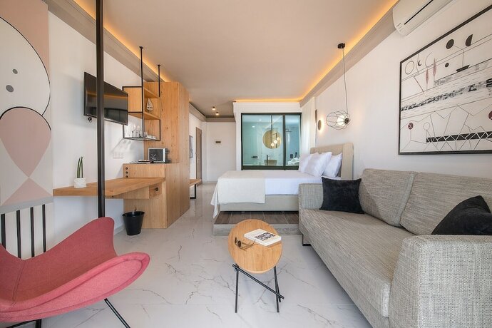 Imagen de la habitación del Hotel Assano Sea Front Luxury. Foto 16