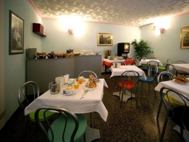 Imagen general del Hotel Assarotti. Foto 4