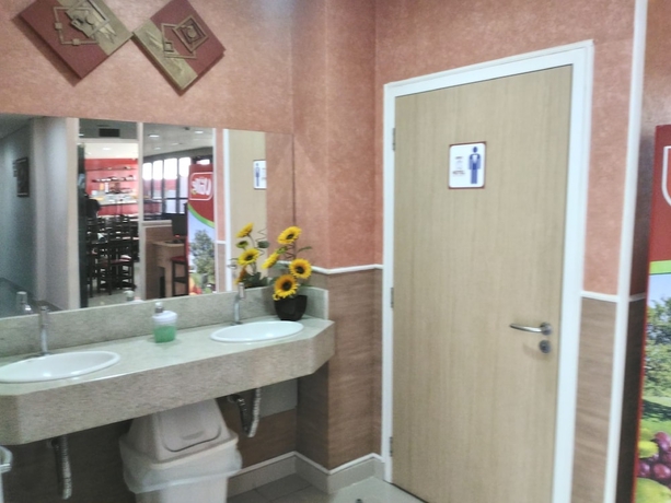 Imagen de los interiores del Hotel Assay Plaza. Foto 16