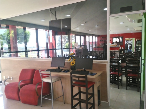 Imagen de los interiores del Hotel Assay Plaza. Foto 19