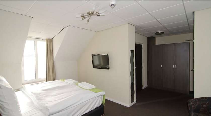 Imagen de la habitación del Hotel Asselt. Foto 4