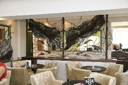 Imagen del bar/restaurante del Hotel Assembly. Foto 2