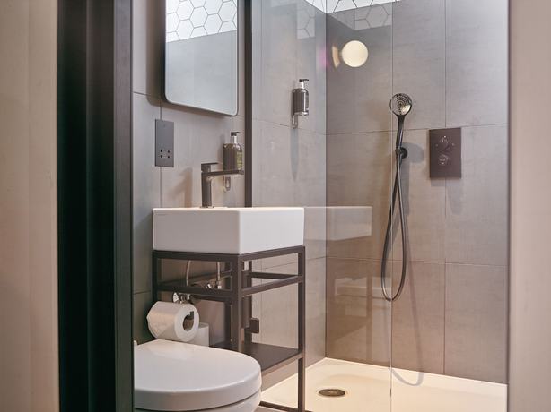 Imagen de la habitación del Hotel Assembly Leicester Square. Foto 19